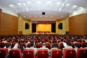 职代会全景_缩小大小_副本——网上使用.jpg
