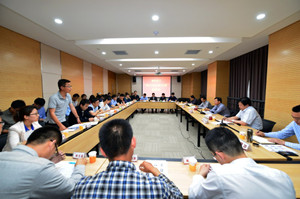 乐鱼在线_乐鱼在线（中国）
青年员工“我与老总面对面”座谈会举行